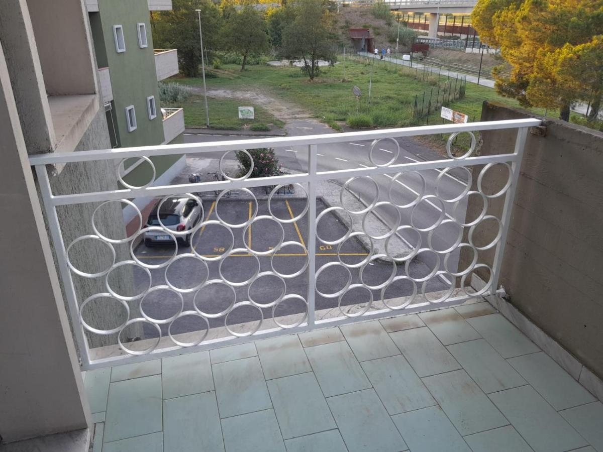Tra Cinque Terre e Versilia Marinella di Sarzana Exterior foto